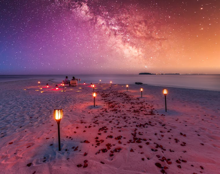 Looking for Honeymoon by the Beach